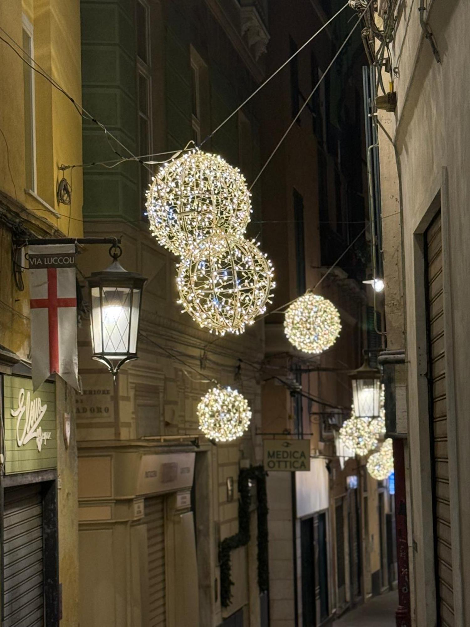 The First Luccoli Garibaldi Rolli Lejlighed Genova Eksteriør billede